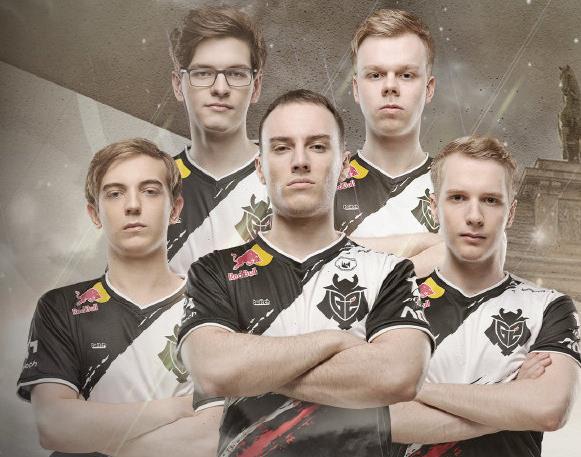 它需要在众 它需要在众