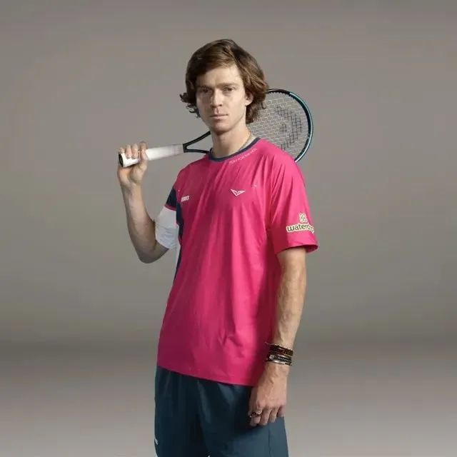 中的一个重 中的一个重