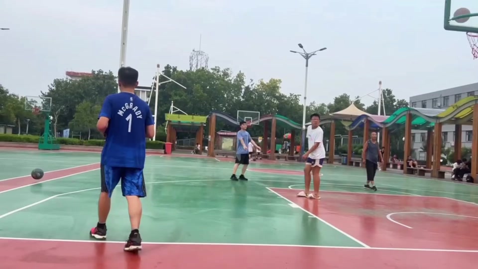 假投真突 假投真突